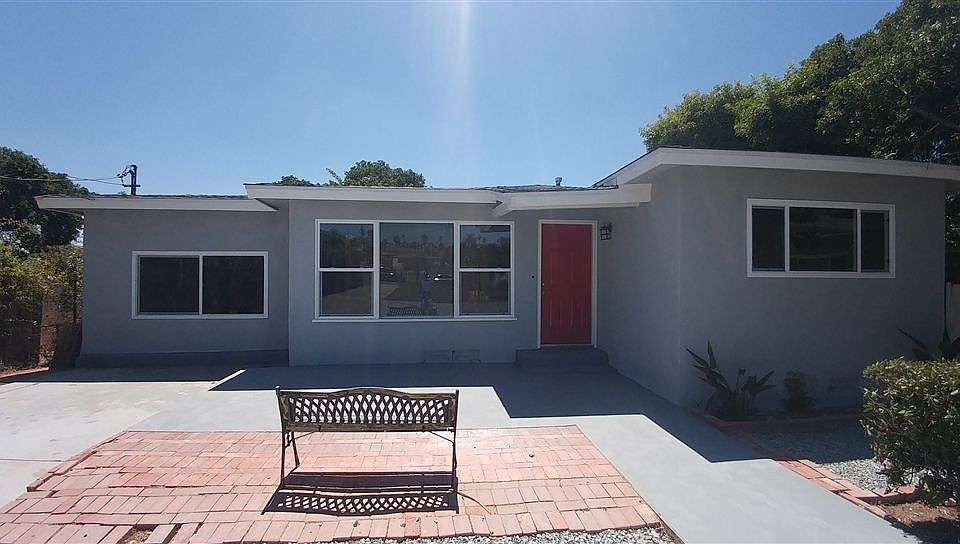1st image of 450 Blackshaw Ln