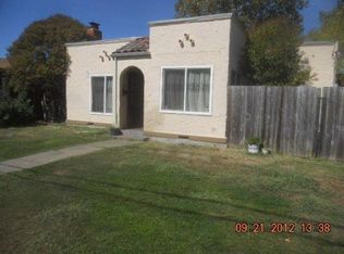 725 Oak St, Santa Rosa, CA 95404