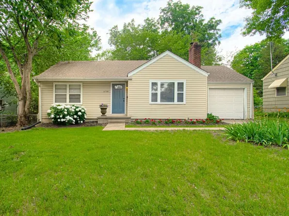 5730 Woodson St, Mission, KS 66202