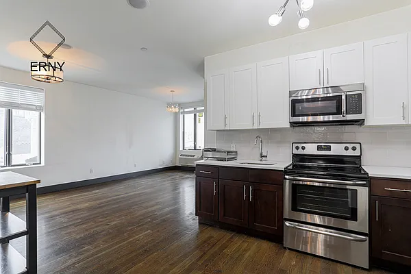 Rented by ERNY LLC | media 5