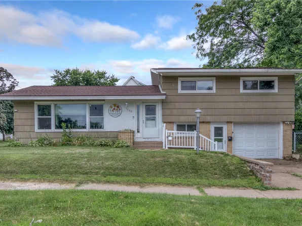 1320 Keith Street, Eau Claire, WI 54701