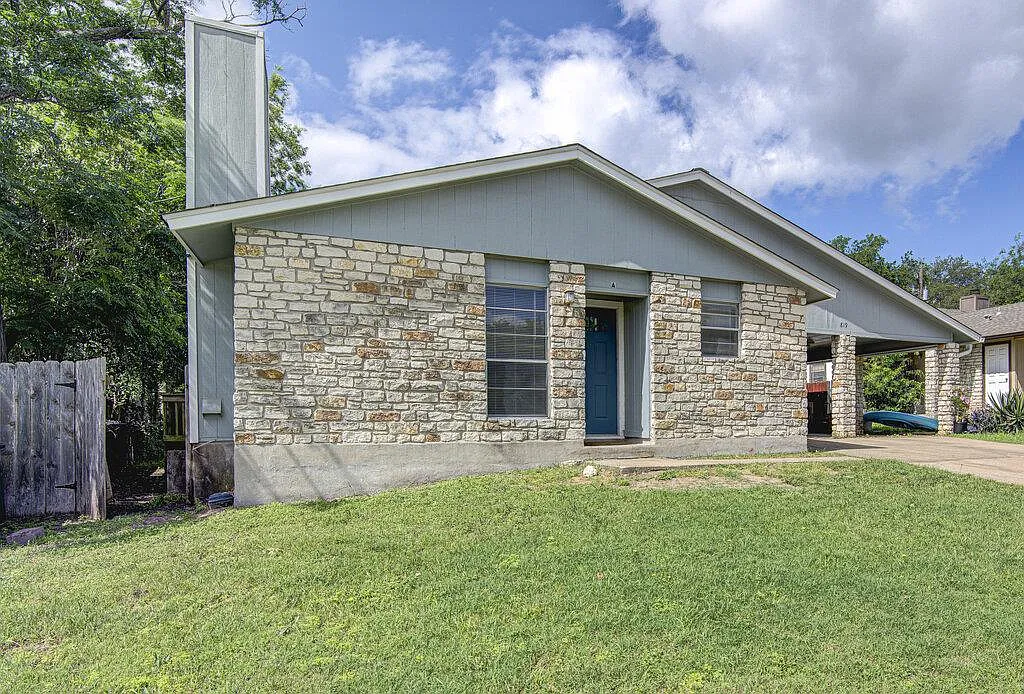Building Photo - 819 Sirocco Dr #A