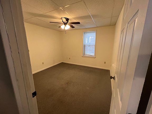 5th image of 1568 Lincoln Ave #3