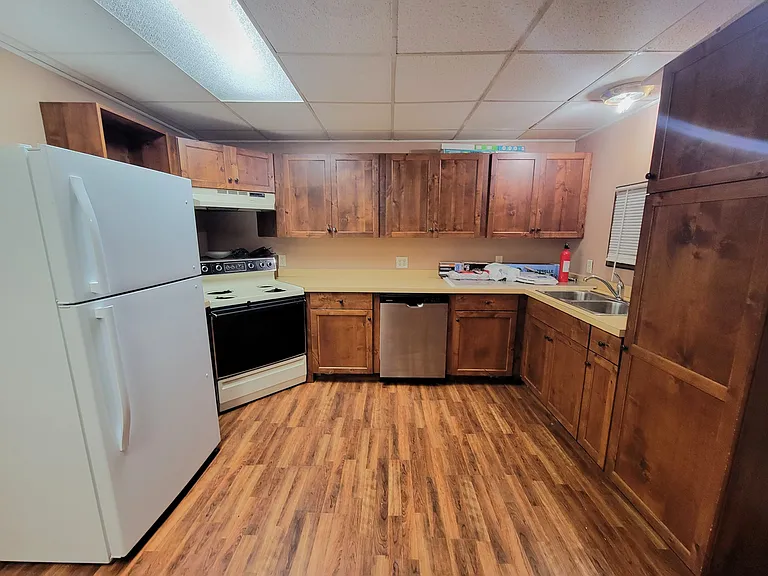 118 Spring St #1 — Photo 14