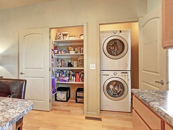 Large kitchen pantry
LG washer and dryer (included)