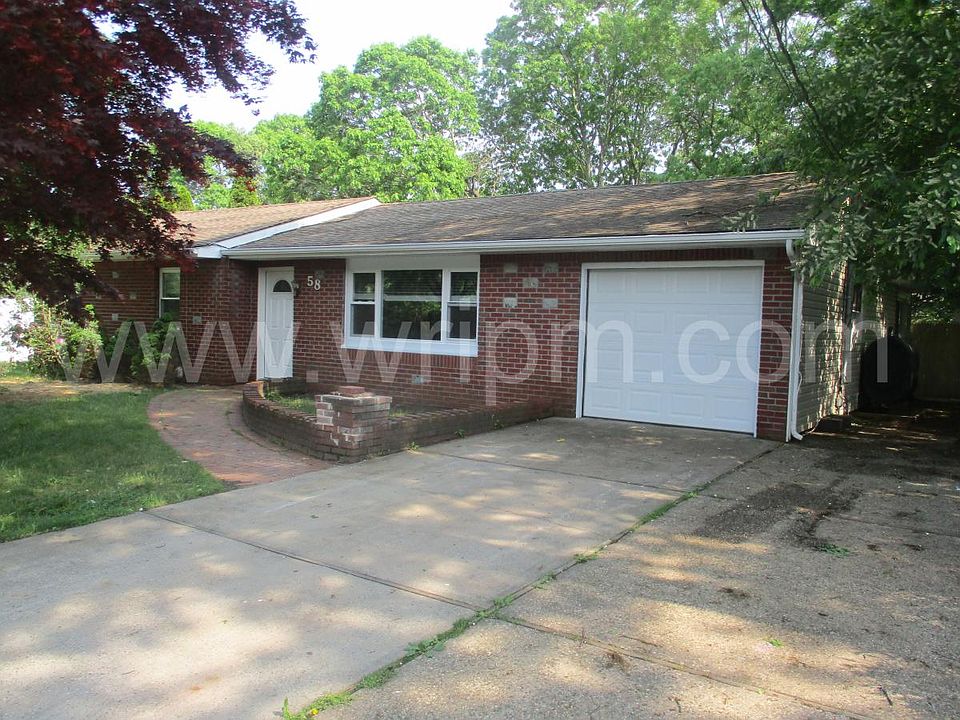 1st image of 58 Breston Dr E