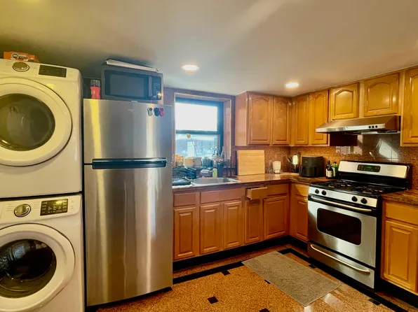 207 Bowery image 4 of 6