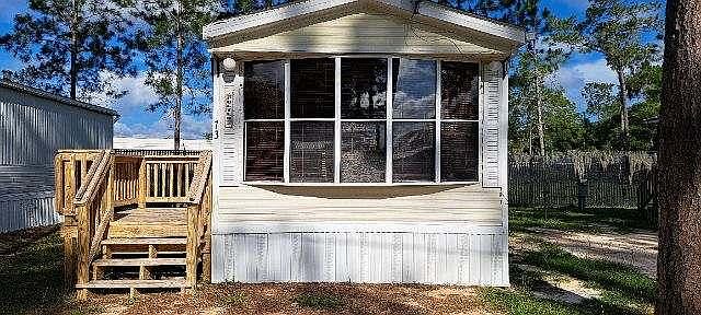 1st image of 1720 NW 38th Ave #73