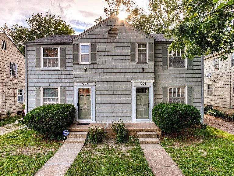 1st image of 7226 Wyandotte St #7226