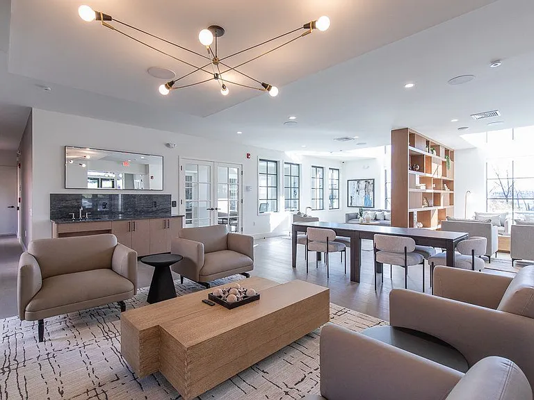 ARIUM at Greenwich Place — Photo 38