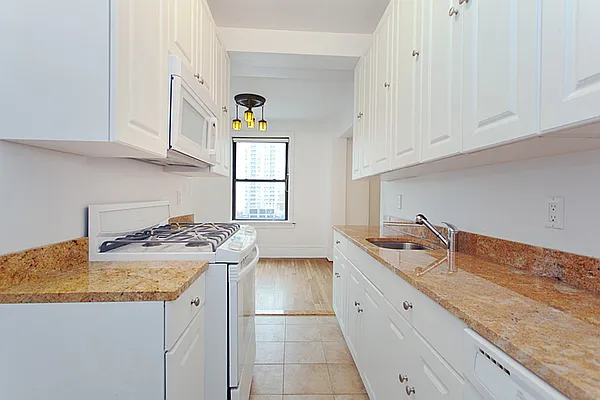 Rented by Brown Harris Stevens | media 12