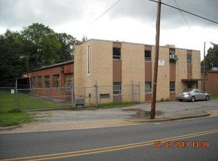 1014 S Center St, Hickory, NC 28602