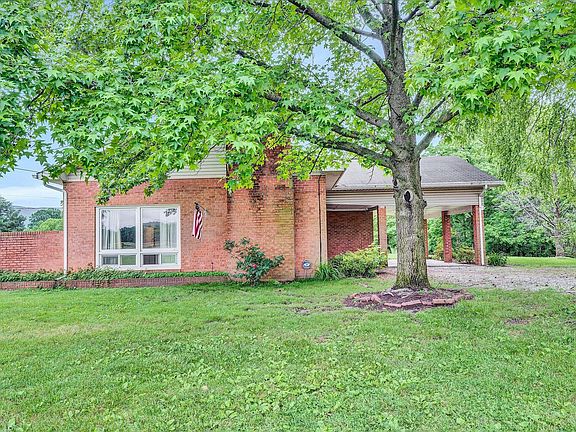 2nd image of 4450 Barley Dr