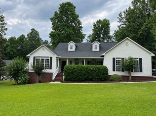 223 Southern Walk Cir, Gray, GA 31032