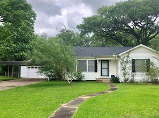142 Wallisville Rd, Liberty, TX 77575