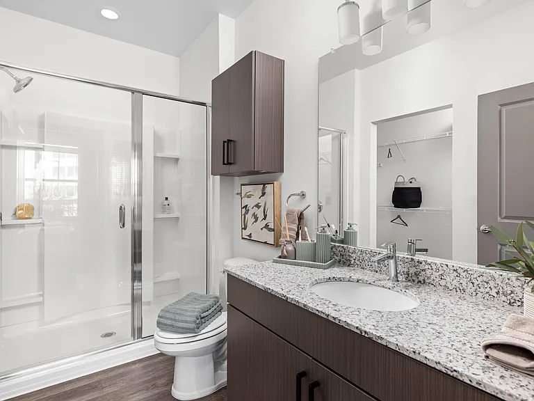 Standard441 Luxury Apartments — Photo 15