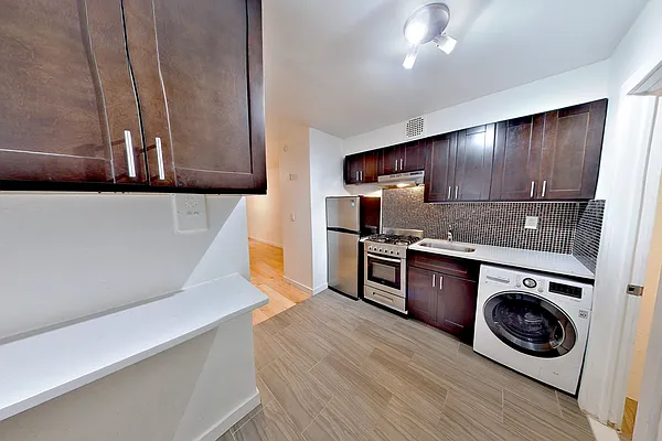 Rented by REAL New York | media 15