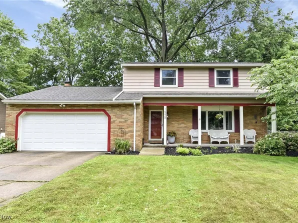 1595 Polk Dr, Brunswick, OH 44212