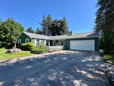444 Riverside Dr, Cheboygan, MI, 49721