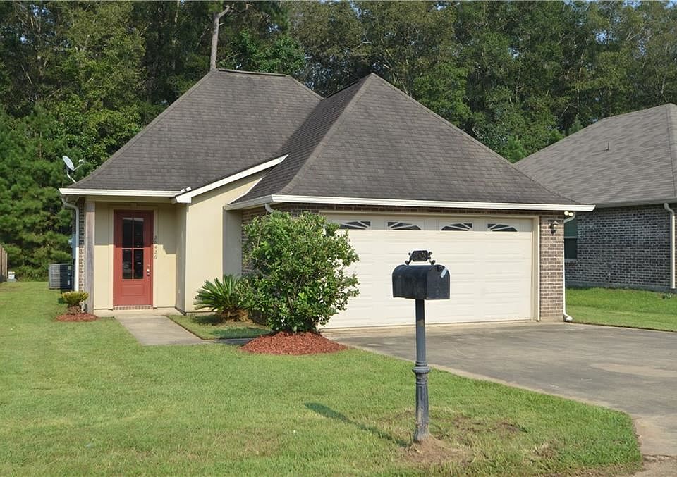 1st image of 28426 Evangeline Ln