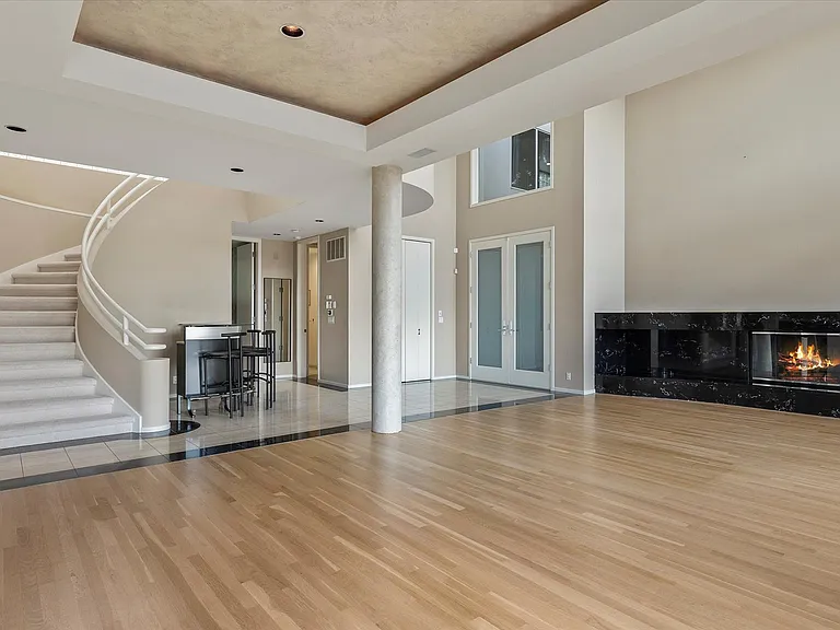 4812 Lake Washington Blvd NE — Photo 34
