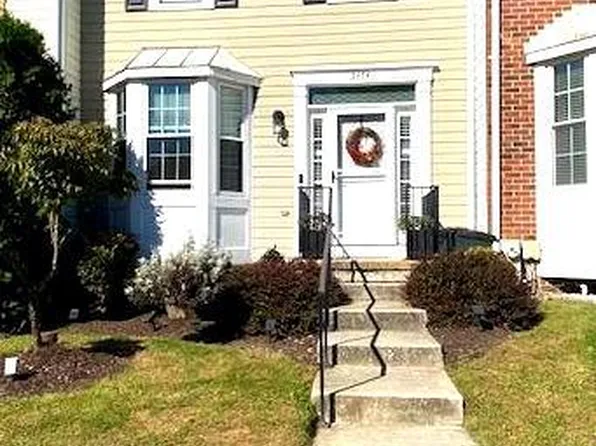 2434 Quilting Bee Rd, Catonsville, MD 21228