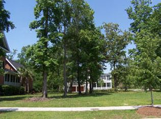 402 Hutty St, Charleston, SC 29492