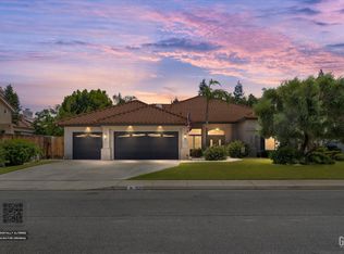 1500 Wedgewood Dr, Bakersfield, CA 93311