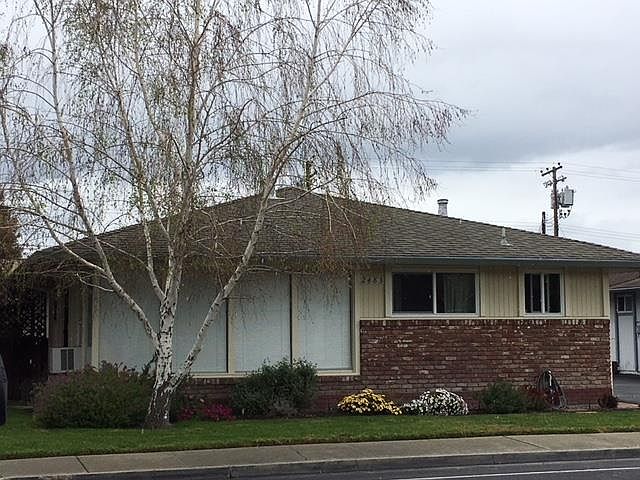 1st image of 2483 Anna Dr
