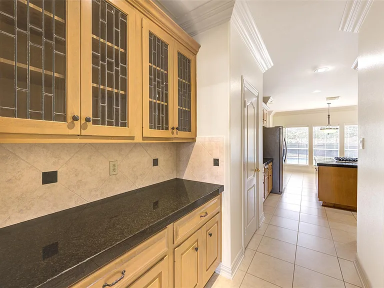 1502 Ashbury Park Ln — Photo 15