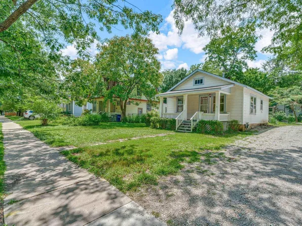 1923 Barker Ave, Lawrence, KS 66046