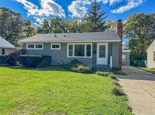 45 7th Dr, Decatur, IL 62521