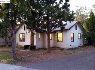 105 Fair Dr, Susanville, CA 96130