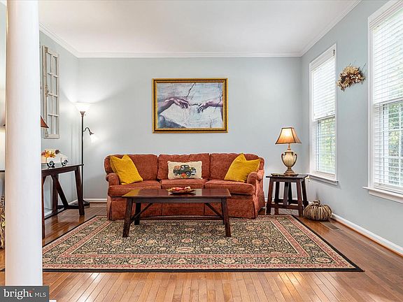 5th image of 2411 Hunting Ridge Rd