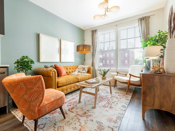 6800 Georgia Ave NW #415