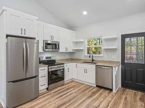 2nd image of 175 Caswell Rd