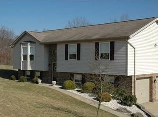 290 Annuity Dr, Washington, PA