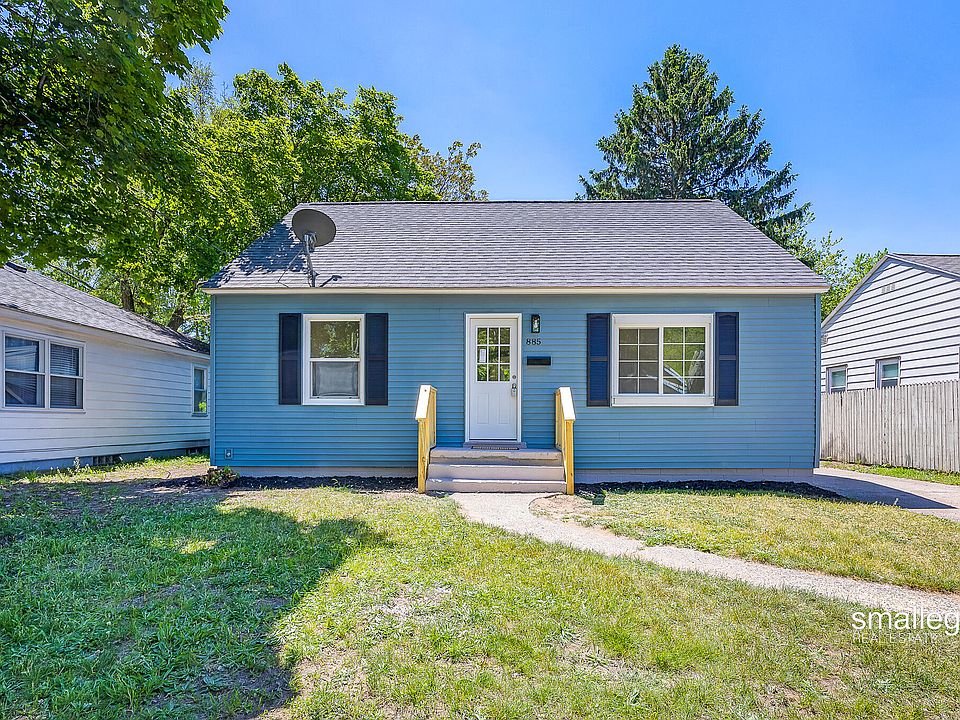 1st image of 885 Oak Ave