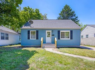 885 Oak Ave, Muskegon, MI 49442