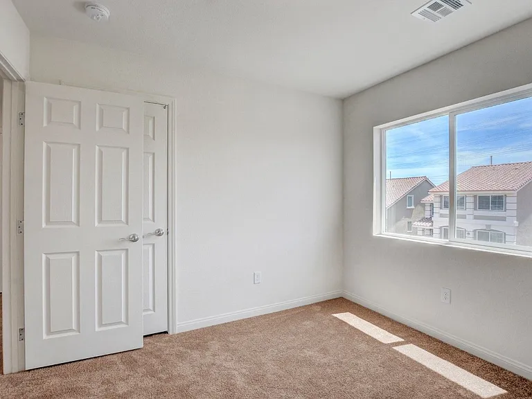 9824 Grey Sands St — Photo 36