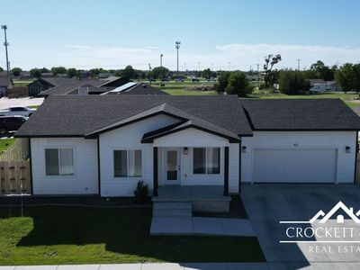 421 Sarah St, Garden City, KS, 67846