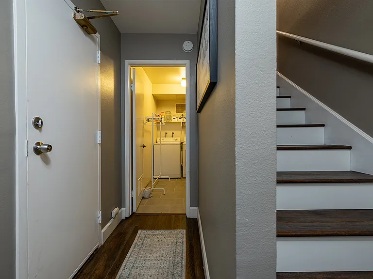 3783 Balboa Ter #D — Photo 4