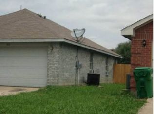 1011 Ronald Allen Ct, Glenn Heights, TX 75154