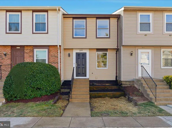 309 Brethour Ct, Sterling, VA 20164