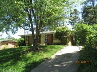 4205 Bramlet Pl, Greensboro, NC 27407