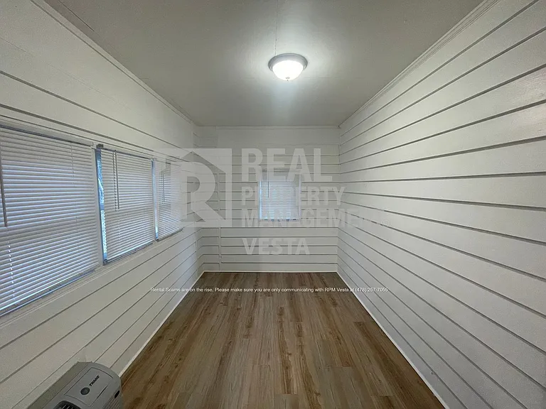 2866 Glen Echo Dr — Photo 16