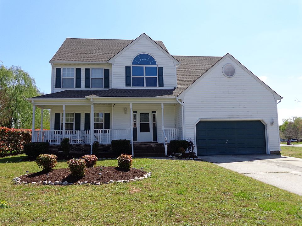 9 Ft Ceilings On First Floor