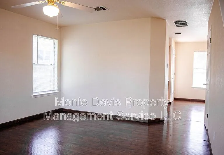 505 Shant St — Photo 4
