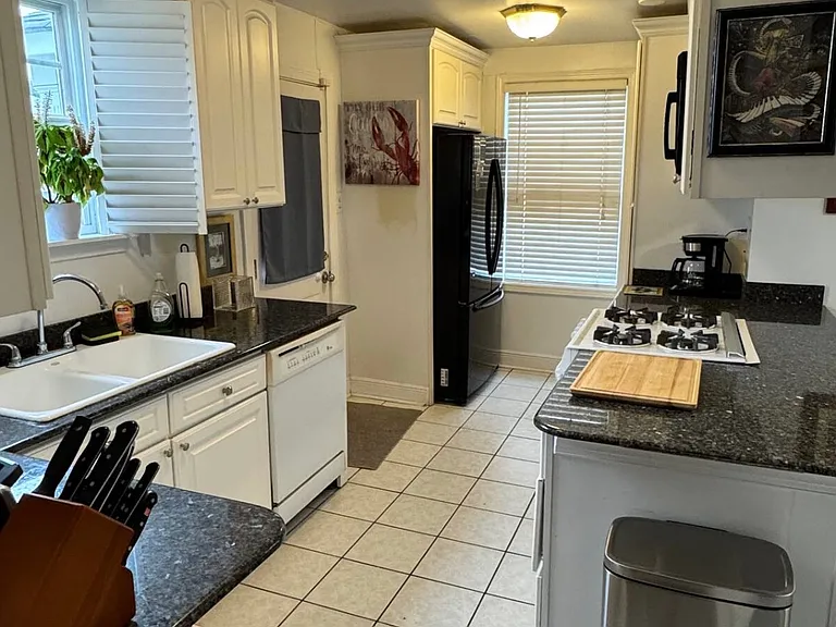 10 Sonia Pl — Photo 6
