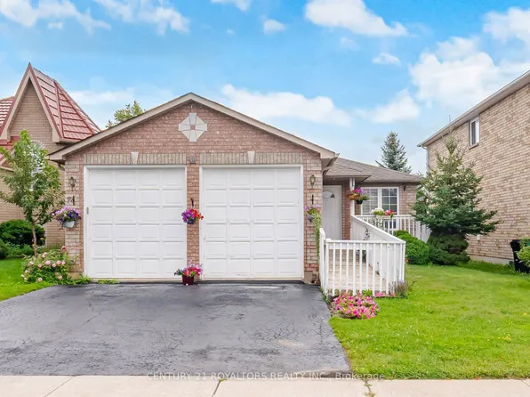 41 Irene Dr SE, Barrie, ON L4N 5Z1